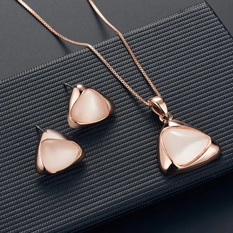 Driehoekige hanger ketting & oorbellen set